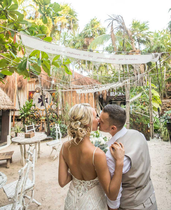 Beach Wedding Florist Playa Del Carmen